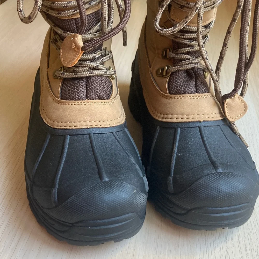 Weatherproof Carl 3M Thinsulate Boots Carmel Tan and Black Men's Snow Boots sz 8